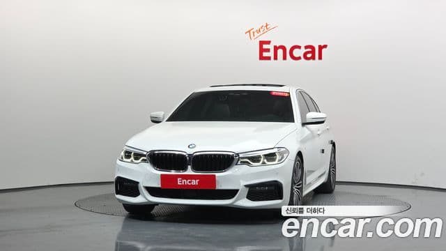BMW 5 Series (G30) 2