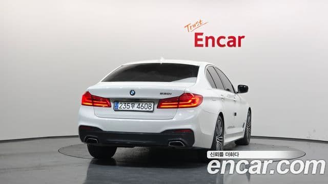 BMW 5 Series (G30) 3