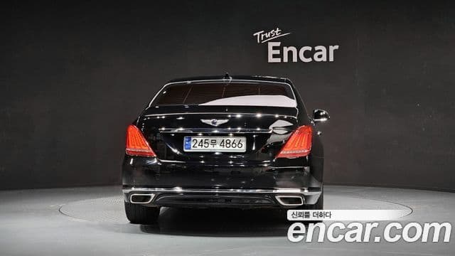Genesis EQ900 4