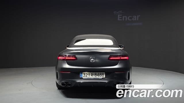 Mercedes-Benz E-Class W213 4