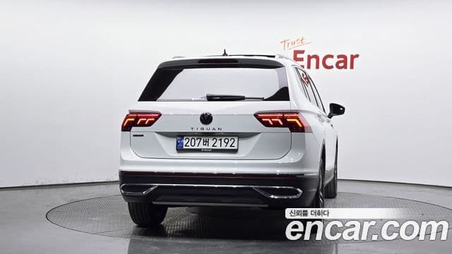 Volkswagen Tiguan Allspace 4
