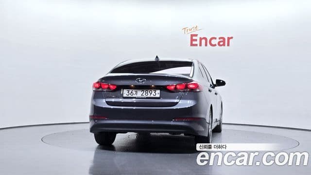 Hyundai Avante AD 4