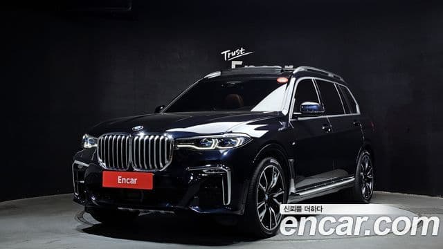 BMW X7 (G07)