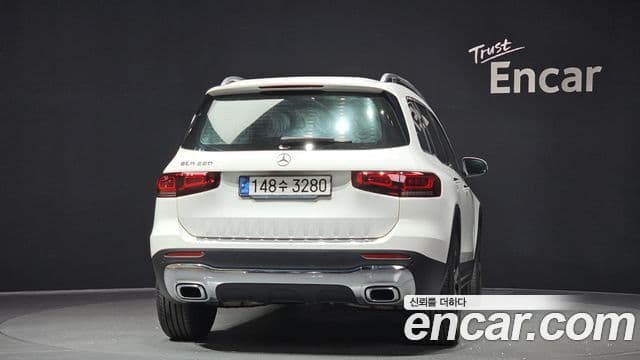 Mercedes-Benz GLB-Class X247 4