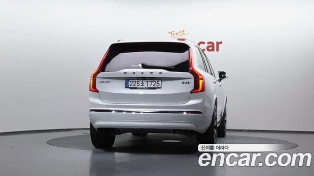 Volvo XC90 2nd Gen 4