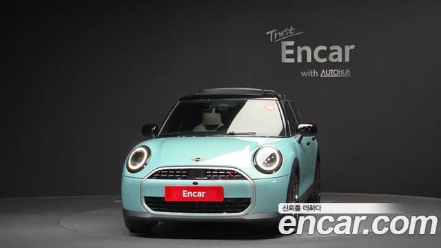 MINI Cooper S 4th Gen 3