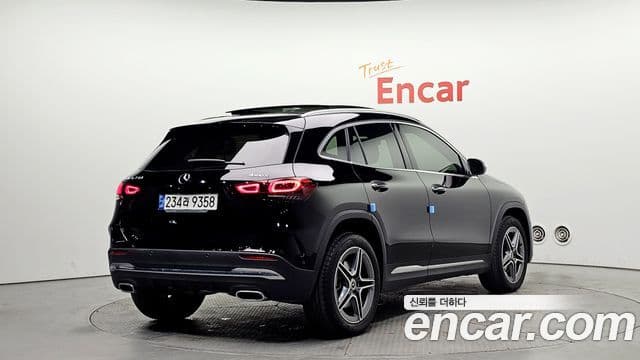 Mercedes-Benz GLA-Class H247 2