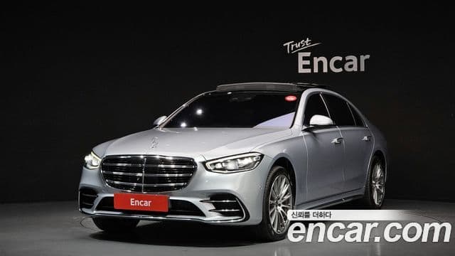 Mercedes-Benz S-Class W223 1