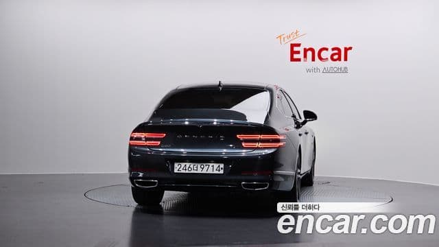 Genesis G80 (RG3) 4