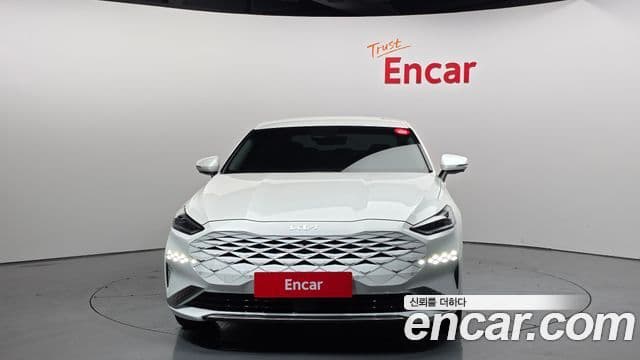 Kia K8 Hybrid 3