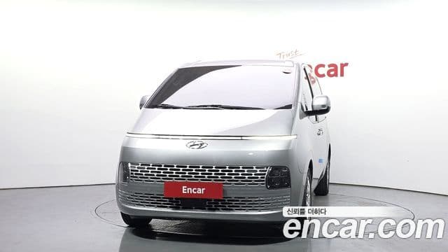 Hyundai Staria 3