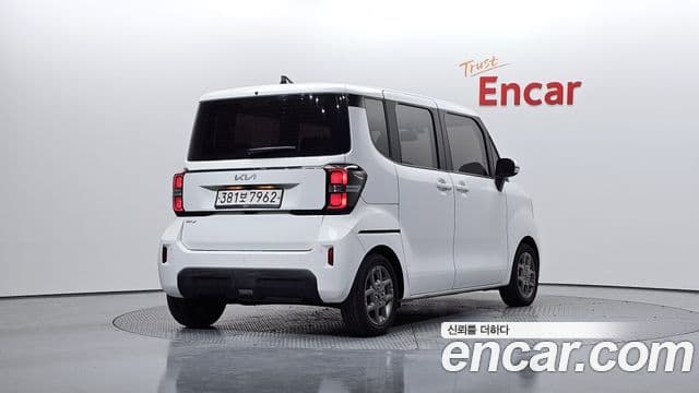Kia The New Kia Ray 2