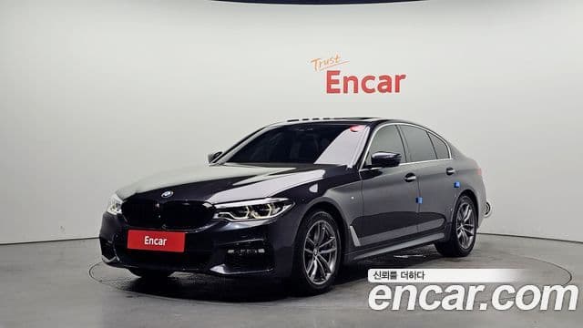 BMW 5 Series (G30)