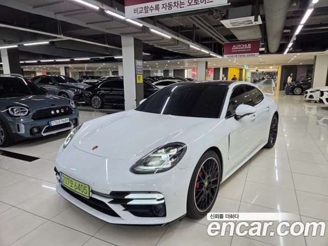Porsche Panamera (971) — 1