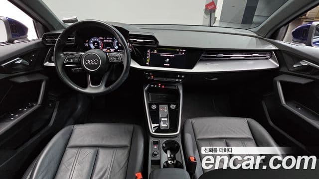 Audi A3 (8Y) 4