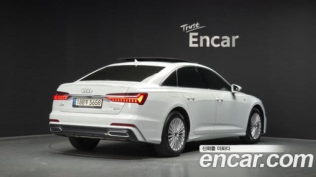 Audi A6 (C8) 2