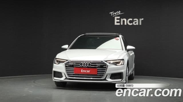 Audi A6 (C8) 3