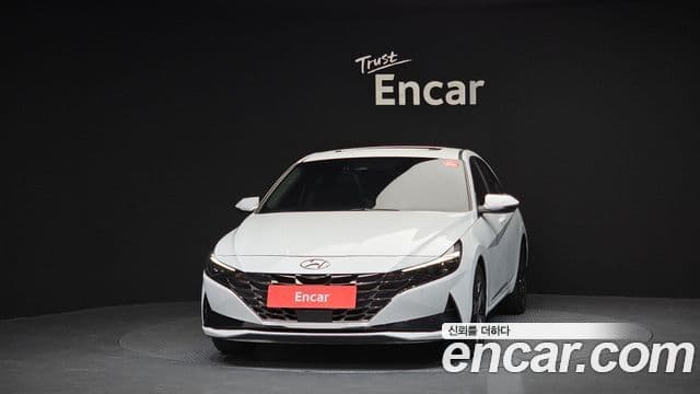 Hyundai Avante (CN7) 3