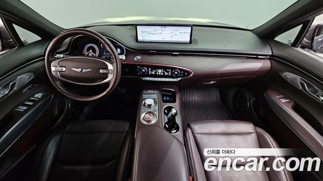 Genesis GV70 4