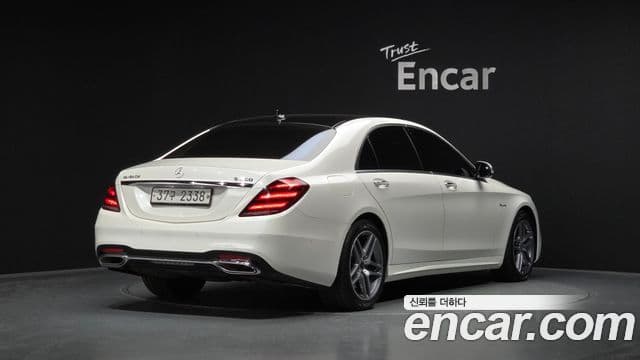 Mercedes-Benz S-Class W222 2
