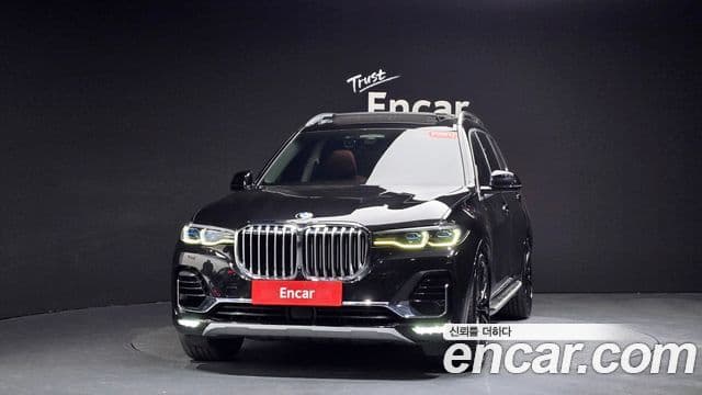 BMW X7 (G07) 3