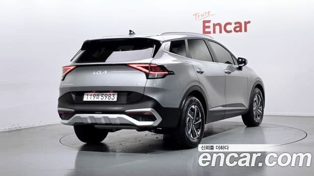 Kia Sportage 5th Gen Hybrid 2