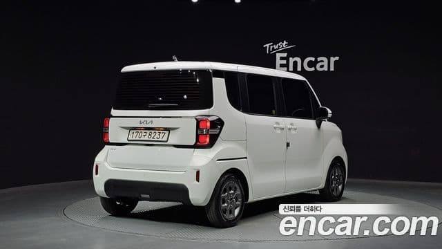Kia The New Kia Ray 2