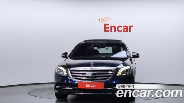 Mercedes-Benz S-Class W222 3