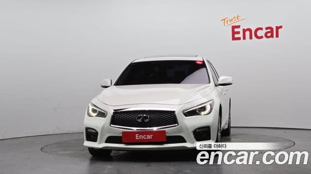Infiniti Q50 2