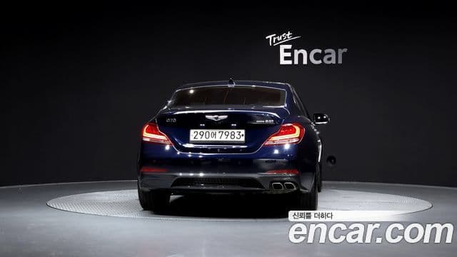 Genesis G70 3