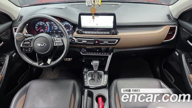 Kia Seltos 4