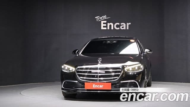 Mercedes-Benz S-Class W223 3
