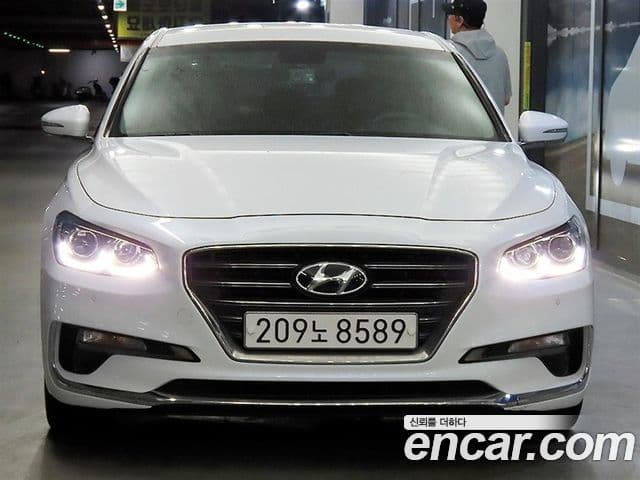 Hyundai Grandeur IG 2
