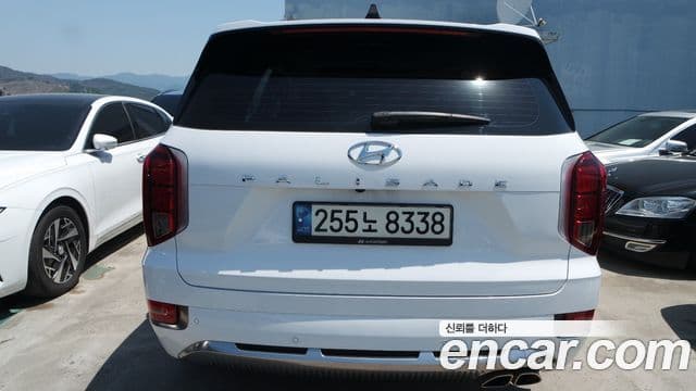 Hyundai Palisade 2