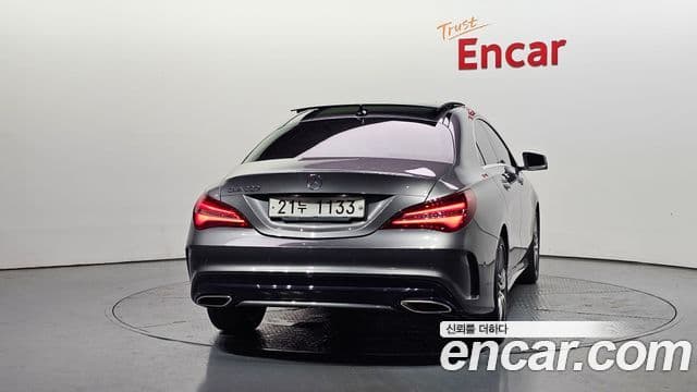 Mercedes-Benz CLA-Class C117 4