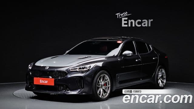 Kia Stinger 1
