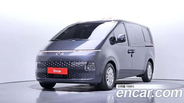 Hyundai Staria — 1