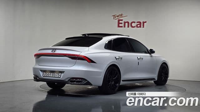 Hyundai The New Grandeur IG 2