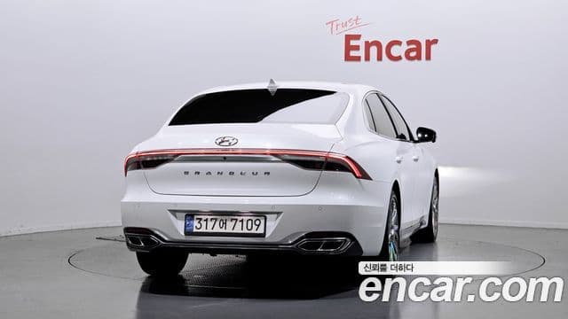 Hyundai The New Grandeur IG 4