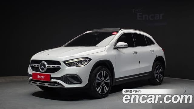 Mercedes-Benz GLA-Class H247