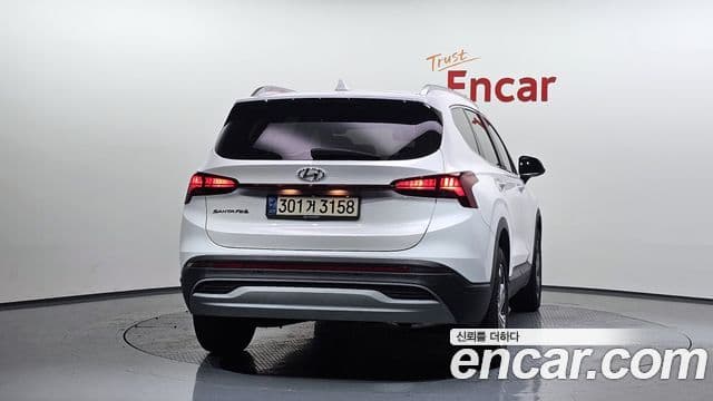 Hyundai The New Santa Fe 4
