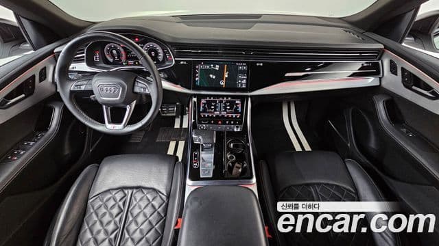 Audi Q8 (4M) 4