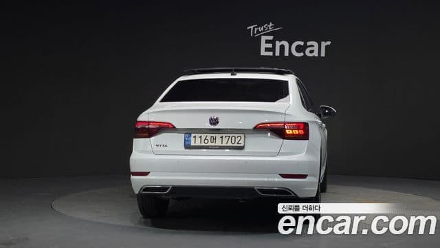 Volkswagen Jetta 7th Gen 3