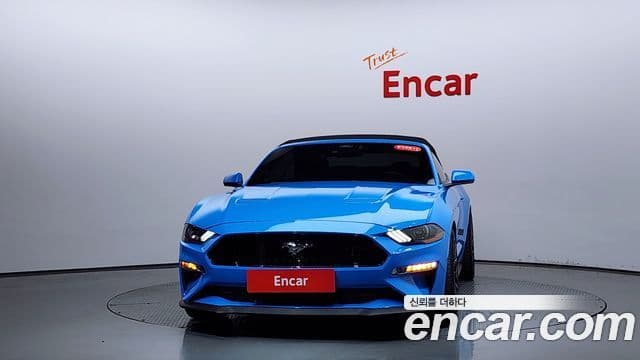 Ford Mustang 2