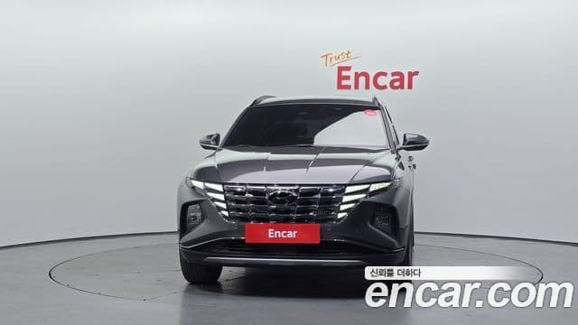 Hyundai Tucson (NX4) 3