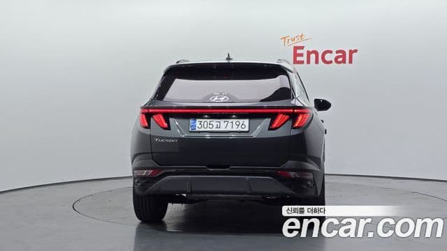 Hyundai Tucson (NX4) 4