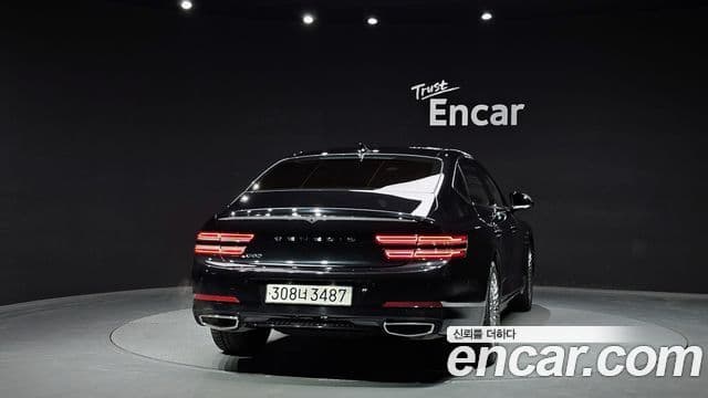 Genesis G80 (RG3) 3