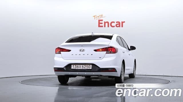 Hyundai The New Avante AD 4