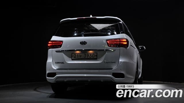 Kia The New Carnival 4