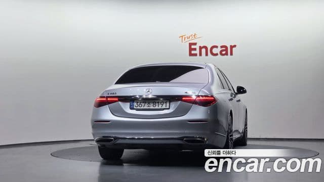 Mercedes-Benz S-Class W223 3